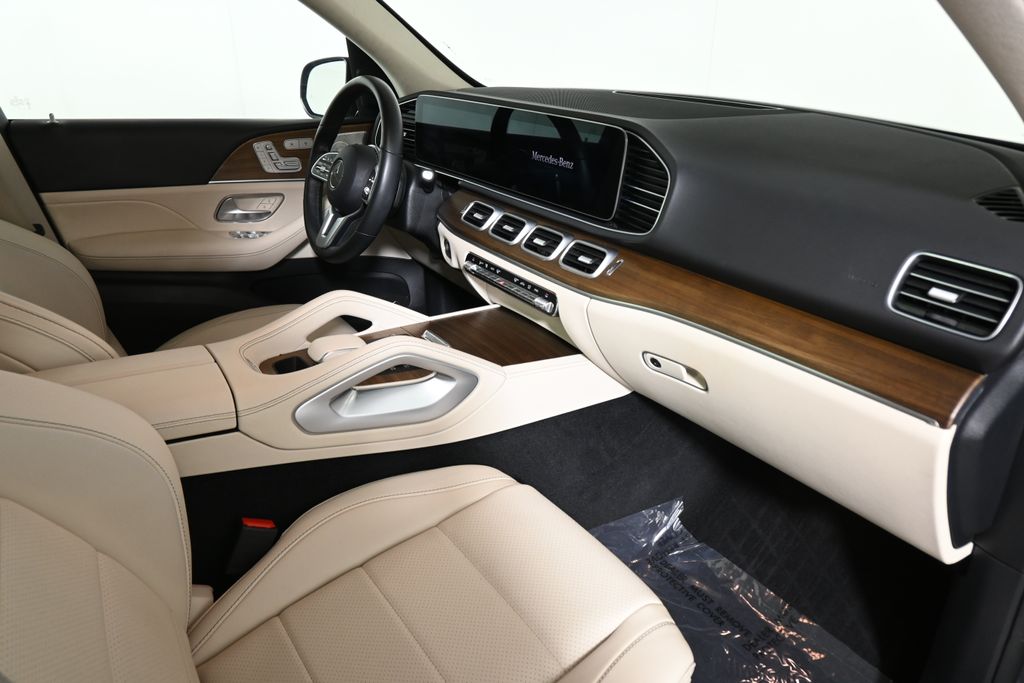 Thumbnail: 2023 Mercedes-Benz GLE - 26