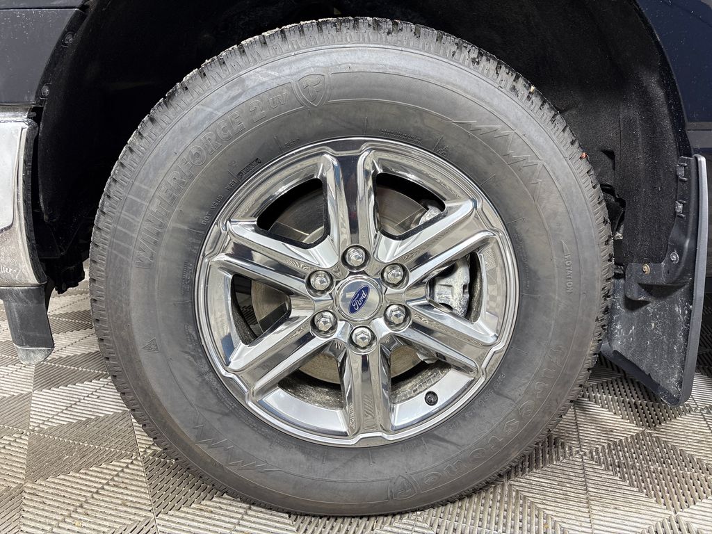 Certified Used 2024  Ford XLT image 11