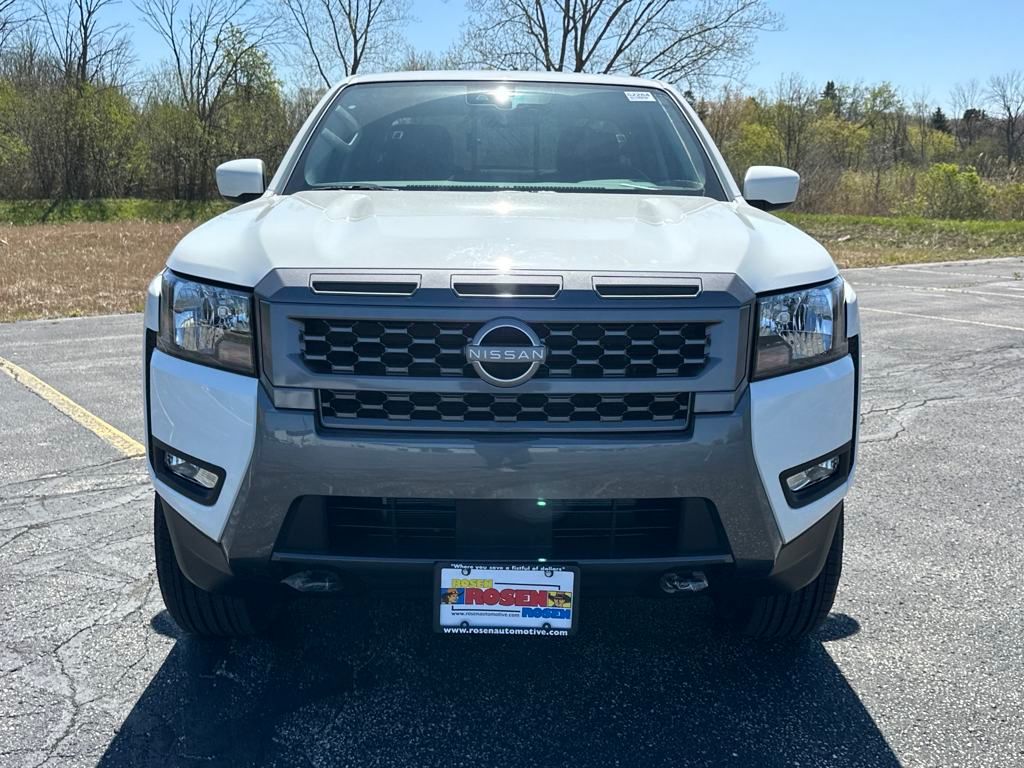 2025 Nissan Frontier SV photo
