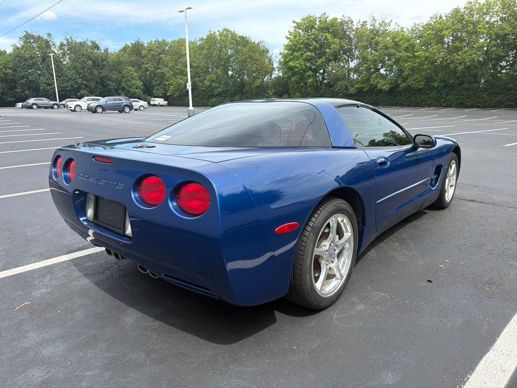 Thumbnail: 2002 Chevrolet Corvette - 5