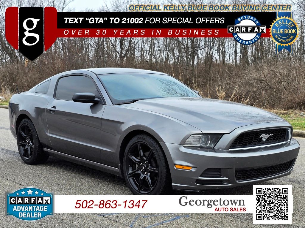 2013 Ford Mustang V6 Coupe RWD