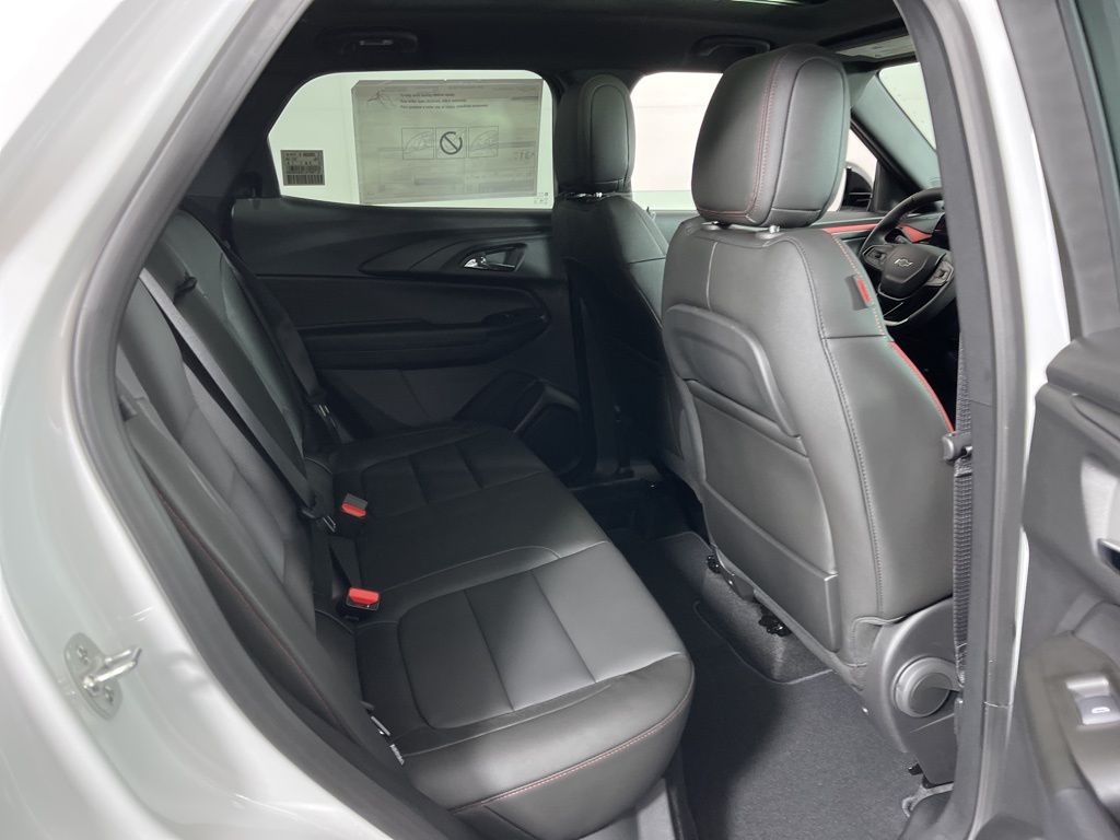 2025 Chevrolet TrailBlazer RS 12