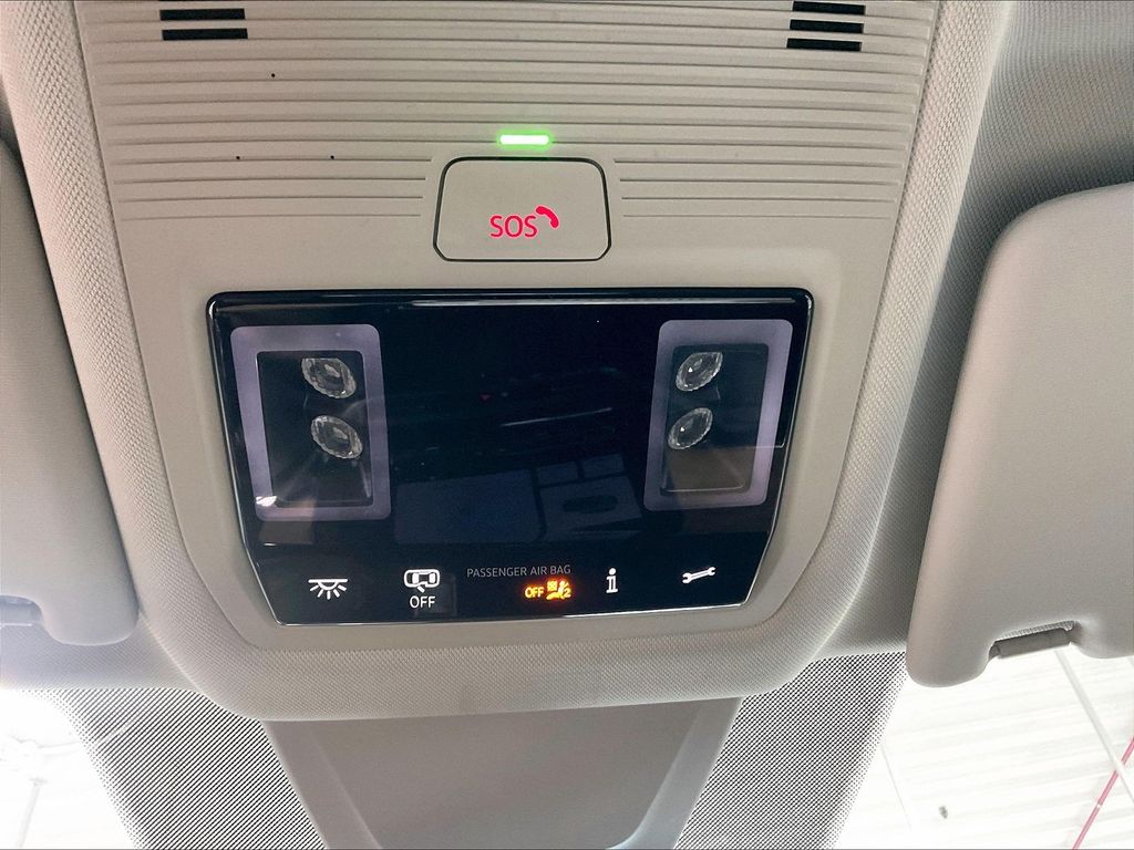 2024 Volkswagen Atlas — photo 26