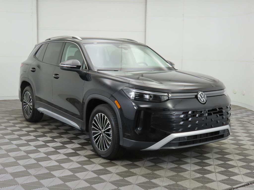 Thumbnail: 2026 Volkswagen Tiguan - 3