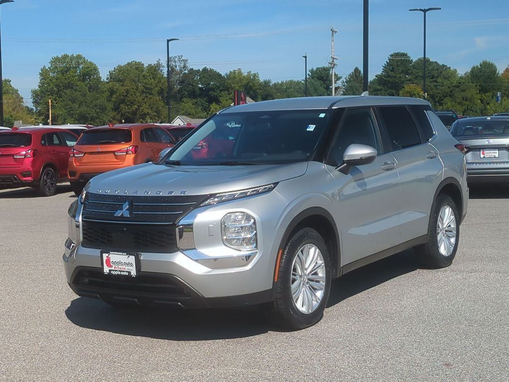 2023 Mitsubishi Outlander