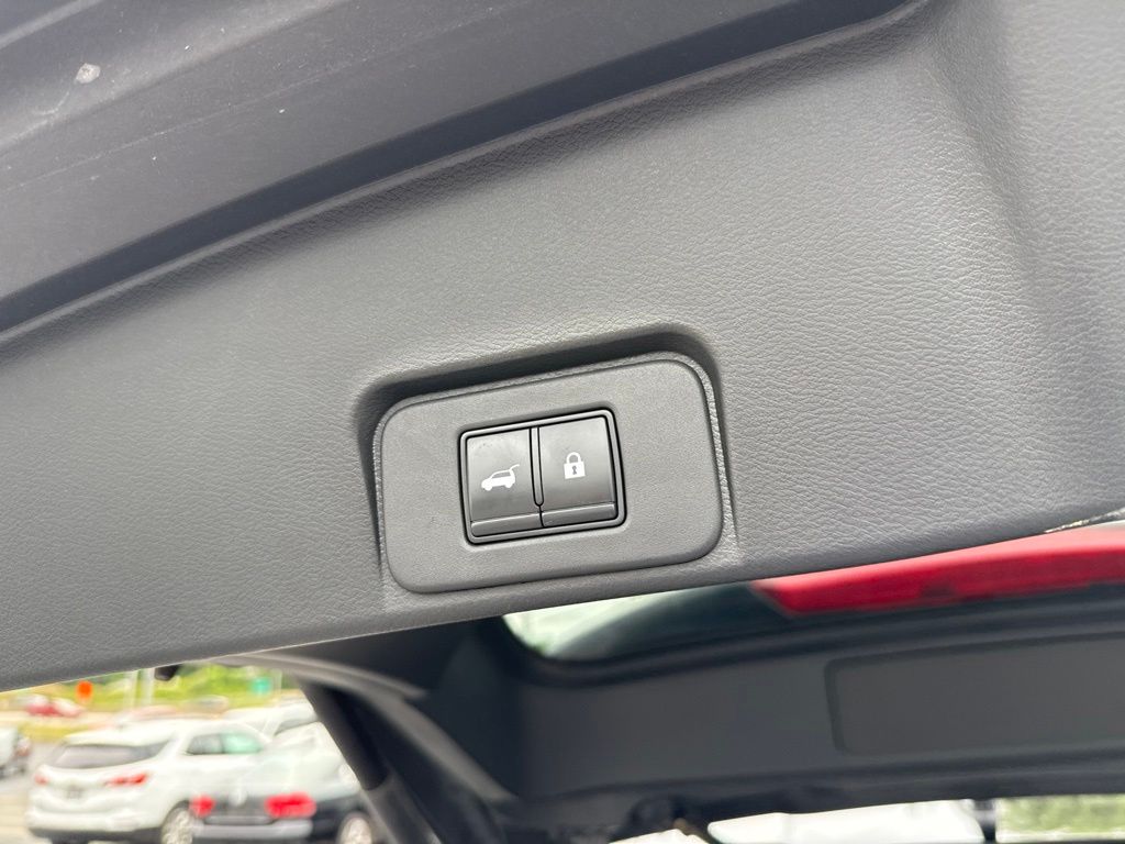 2021 Nissan Rogue SV Black at South Hills Kia