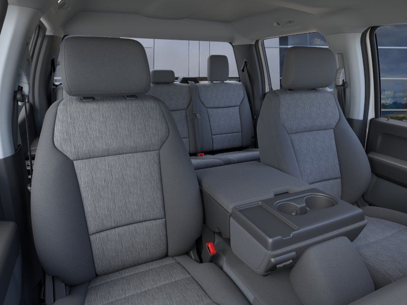 New 2026 Oxford White Ford XL image 10
