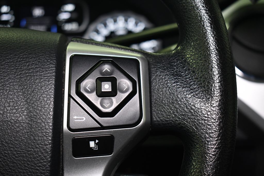 Thumbnail: 2018 Toyota Tundra - 20