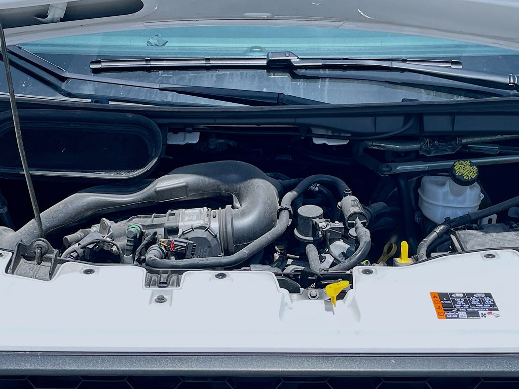 Used 2025 White Ford Base image 28