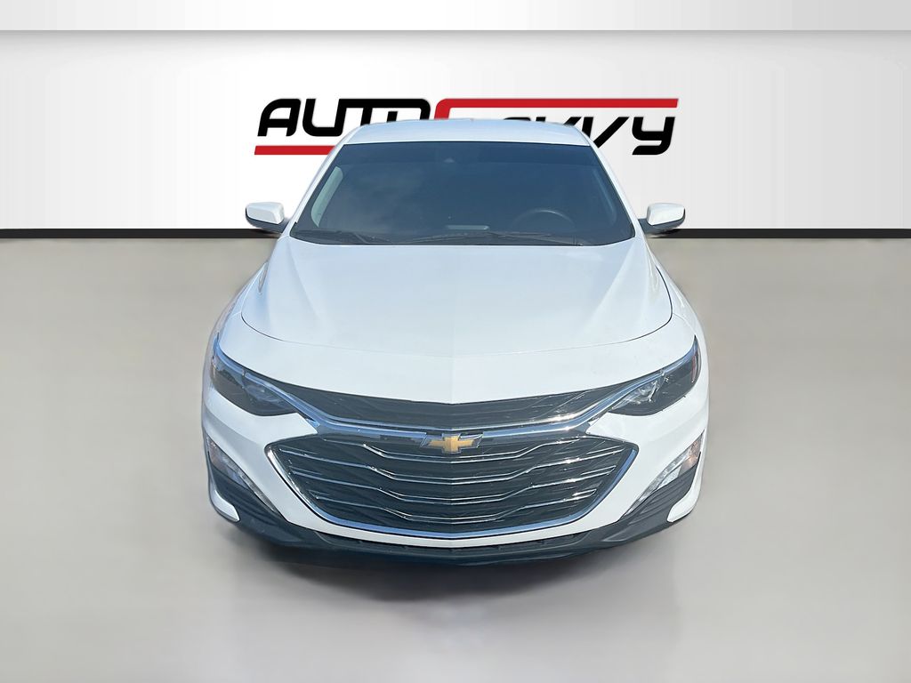 Used 2024 White Chevrolet LT image 2