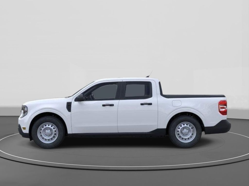 New 2026 Ford Maverick XL 4D Crew Cab
