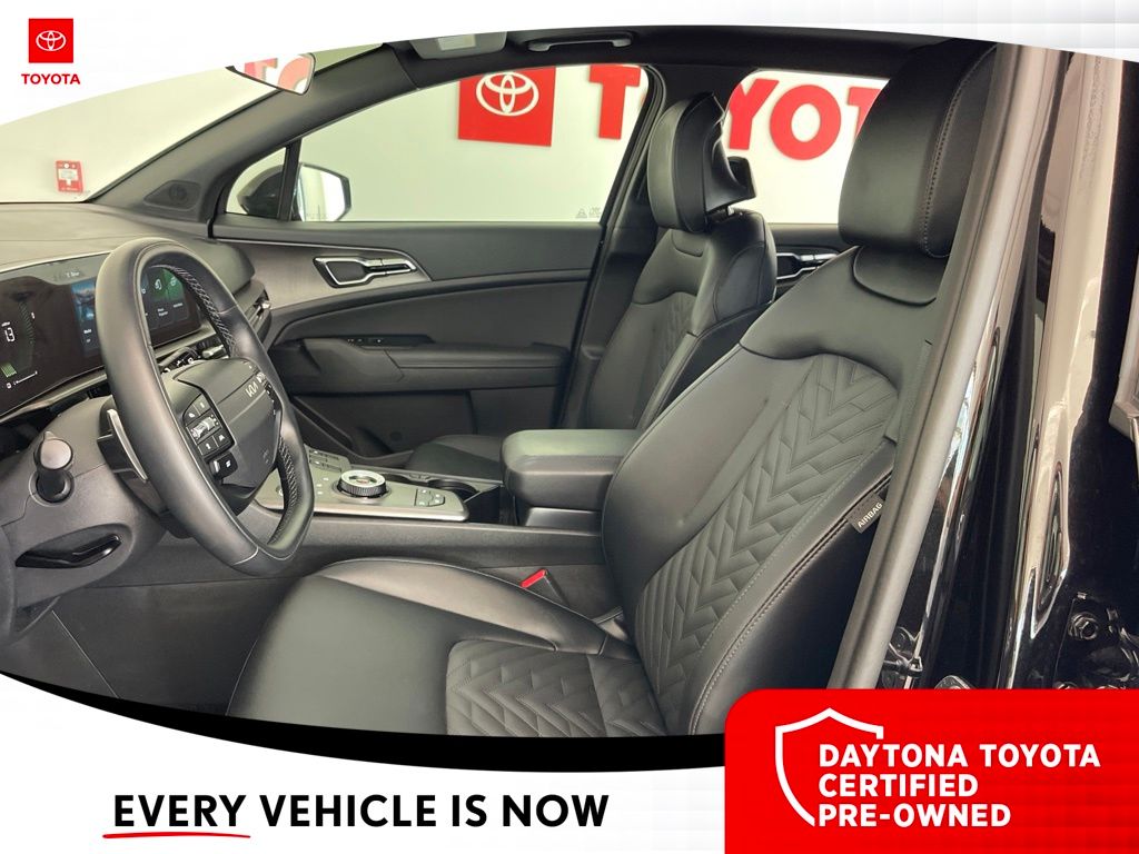 Used 2026 Kia Sportage Hybrid SUV