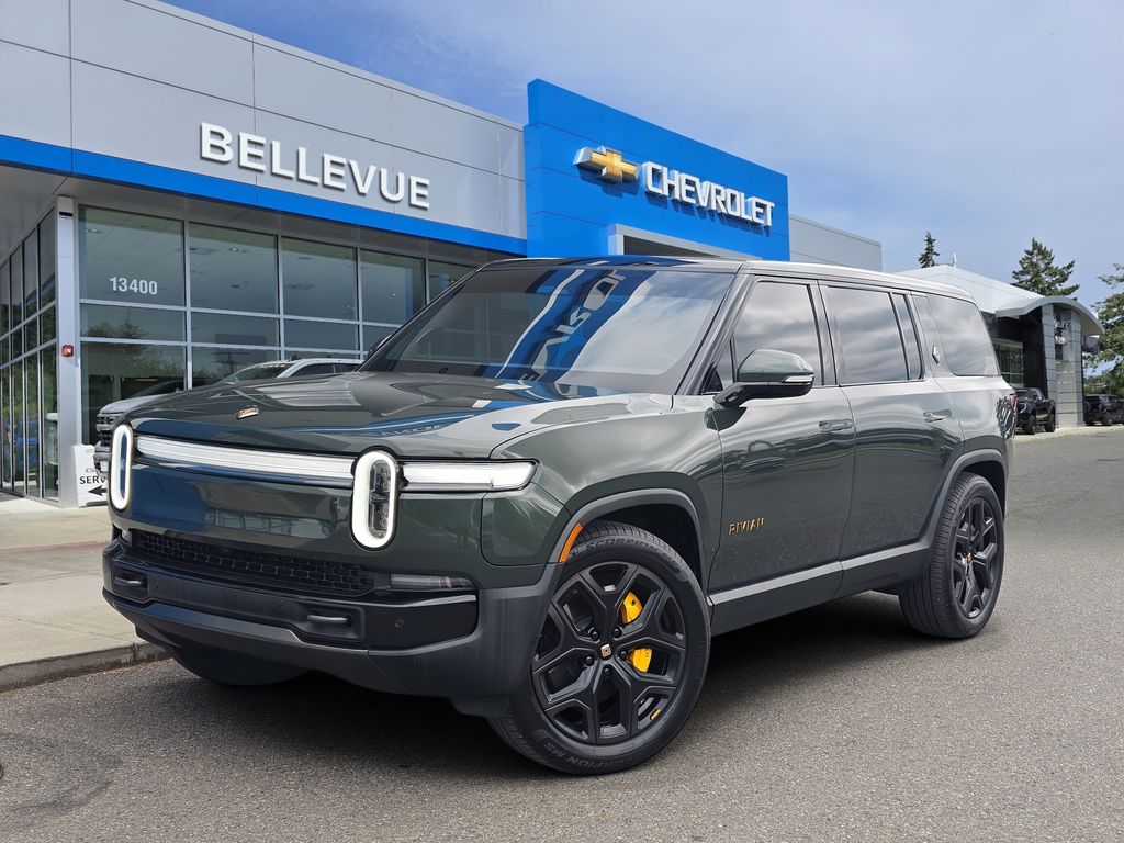  2025 Rivian R1S Ascend Tri Max Motor AWD   