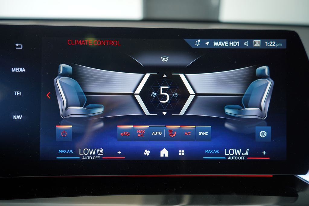 Thumbnail: 2025 BMW X1 - 17