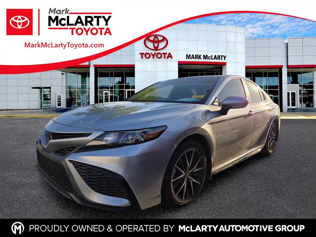 2023 Toyota Camry SE FWD