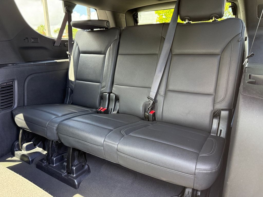 used 2023 Chevrolet Suburban car