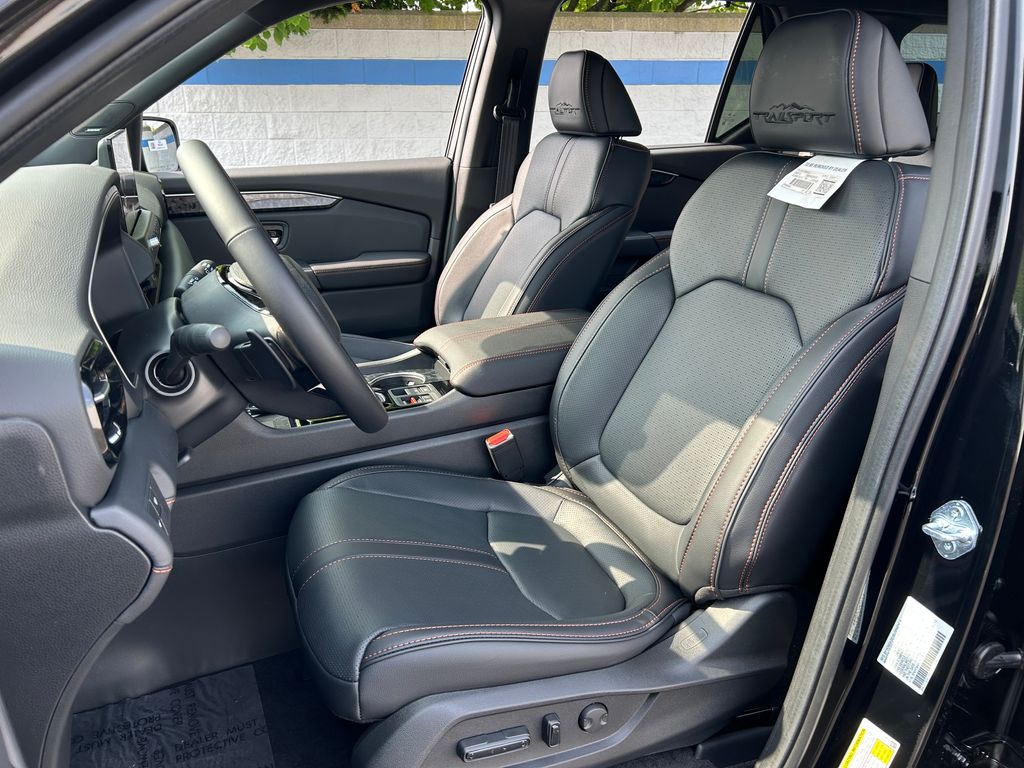 Thumbnail: 2026 Honda Passport - 17