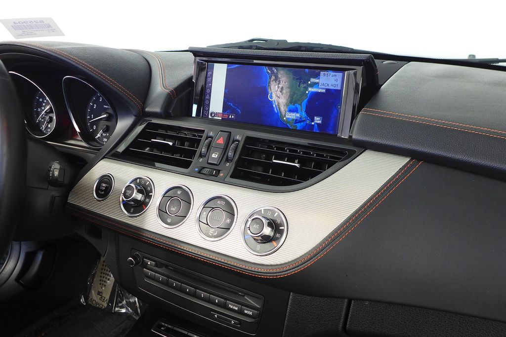 Thumbnail: 2014 BMW Z4 - 19