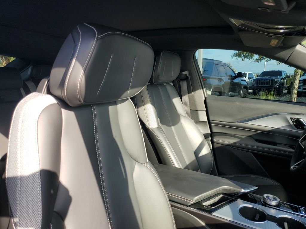 Used Car 2024 Cadillac Lyriq  Tech For Sale Under $40,000 In Austin, Texas
