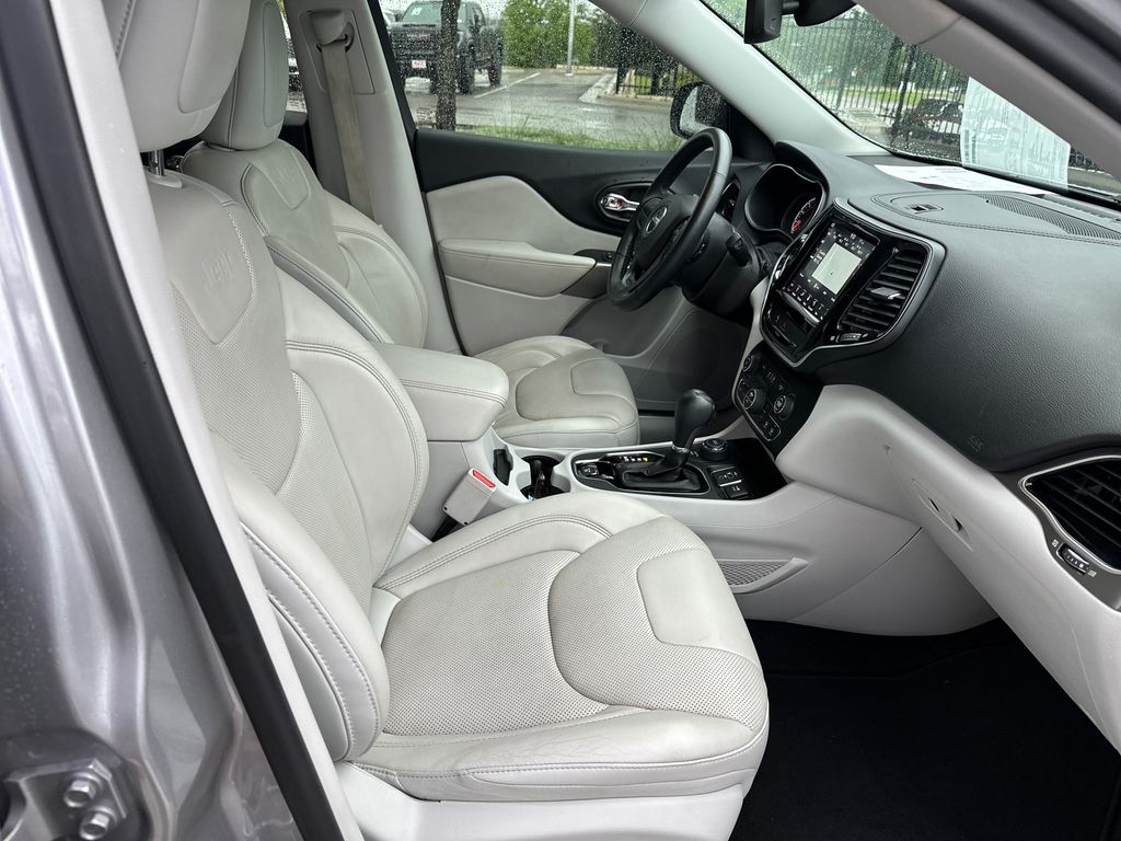 Used Car 2019 Jeep Cherokee  Limited For Sale Under $20,000 In Austin, Texas