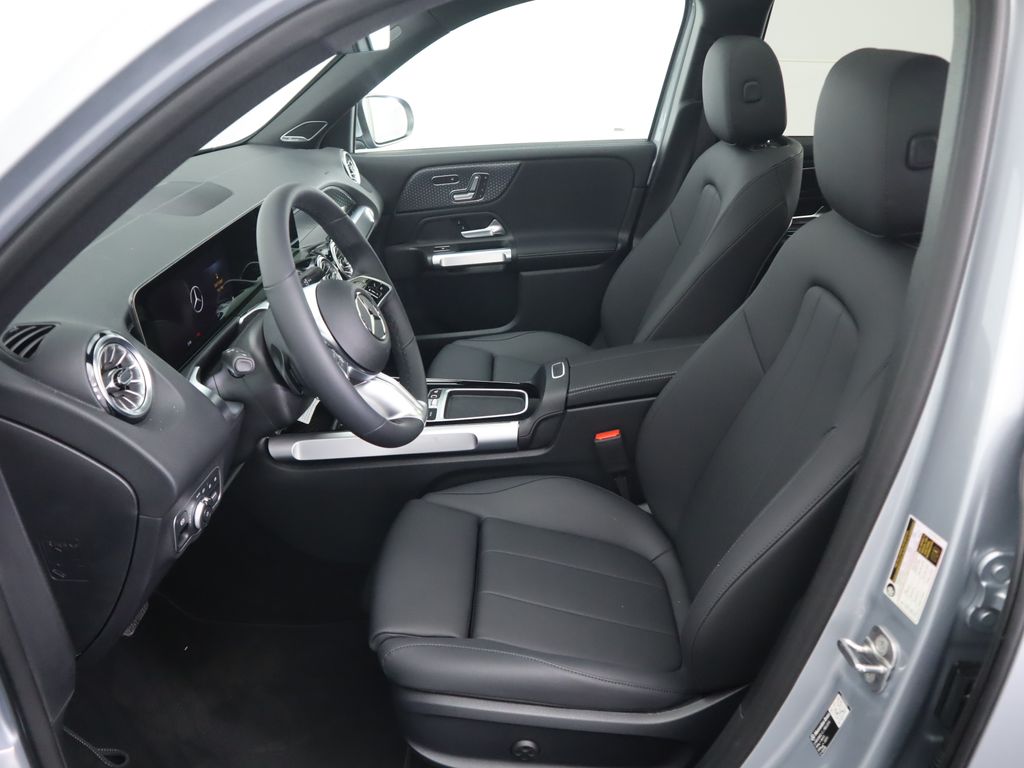 Thumbnail: 2026 Mercedes-Benz GLB - 19