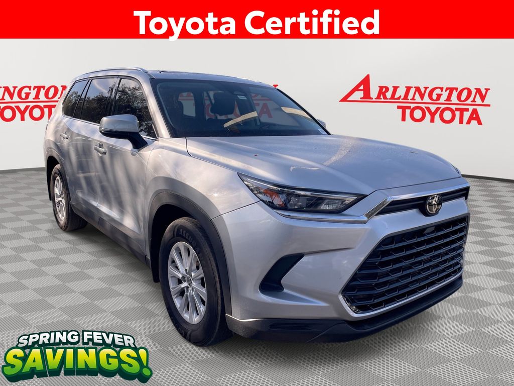 Celestial Silver Metallic 2025 Toyota Grand Highlander XLE FWD SUV / Crossover Front-Wheel Drive 8-Speed Automatic