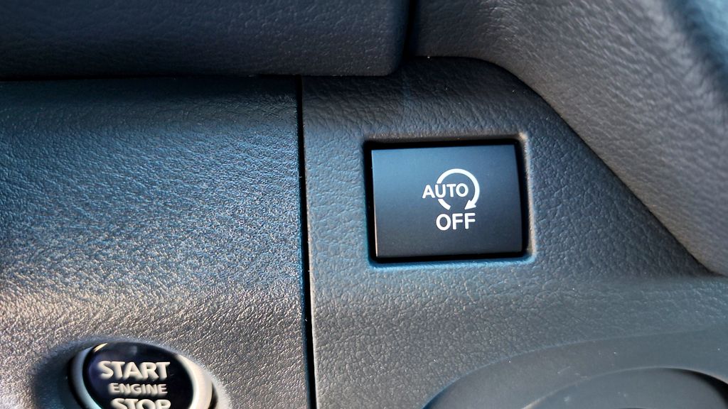 2025 Nissan Frontier