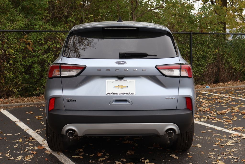 Thumbnail: 2022 Ford Escape - 6