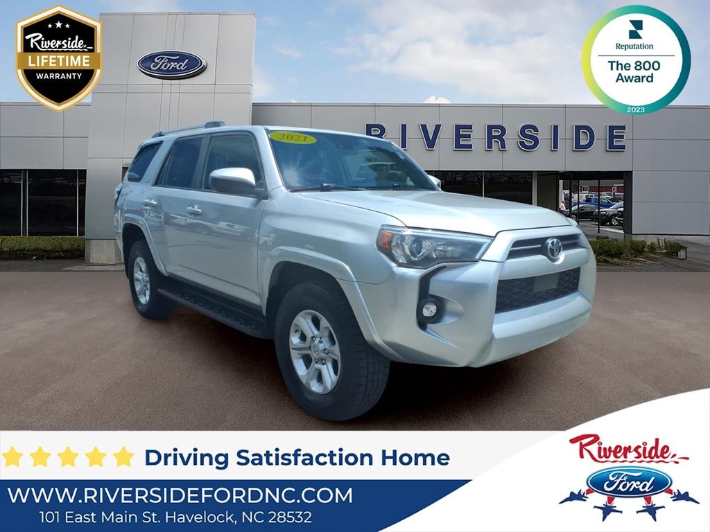 Classic Silver Metallic 2021 Toyota 4Runner SUV / Crossover Four-Wheel Drive 5-Speed Automatic Overdrive