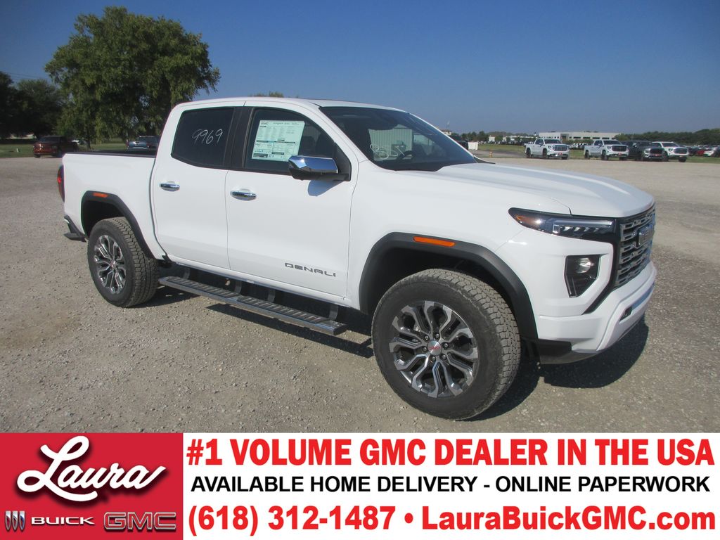Summit White 2026 GMC Canyon Pickup Truck Four-Wheel Drive 8-Speed Automatic