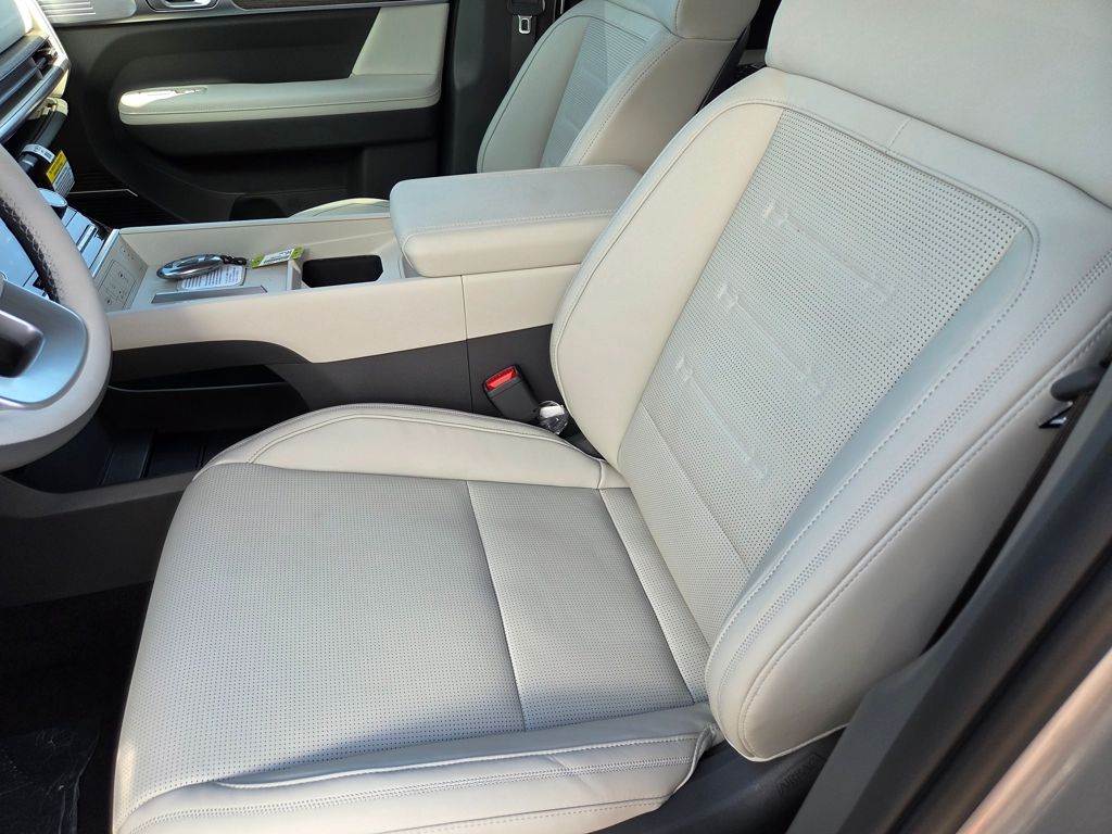 Thumbnail: 2026 Hyundai Santa Fe - 18