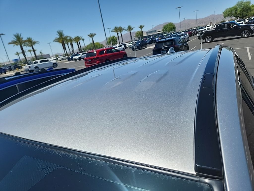 Thumbnail: 2020 Toyota RAV4 - 4