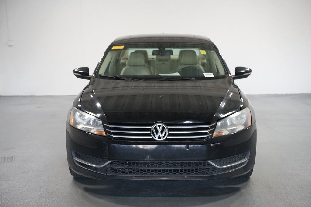 Thumbnail: 2012 Volkswagen Passat - 2
