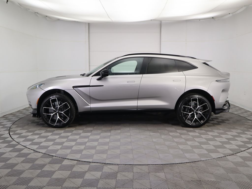 Thumbnail: 2026 Aston Martin DBX - 8