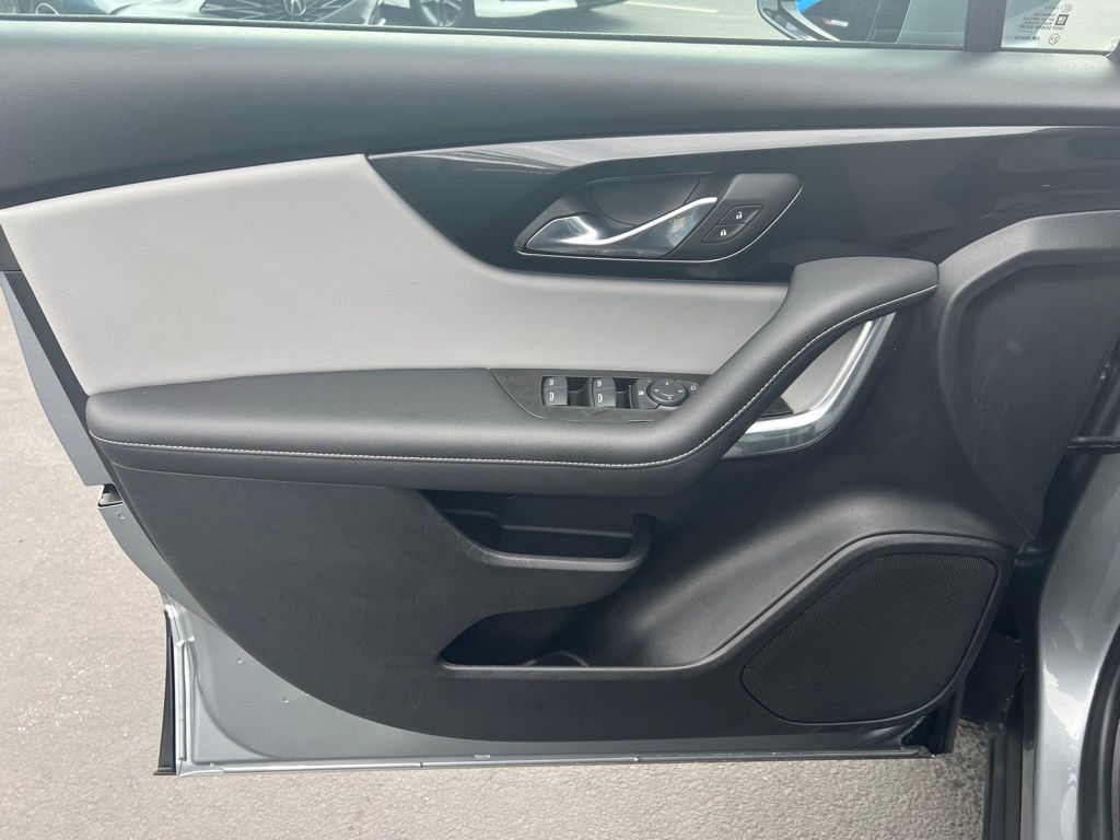 Thumbnail: 2023 Chevrolet Blazer - 12