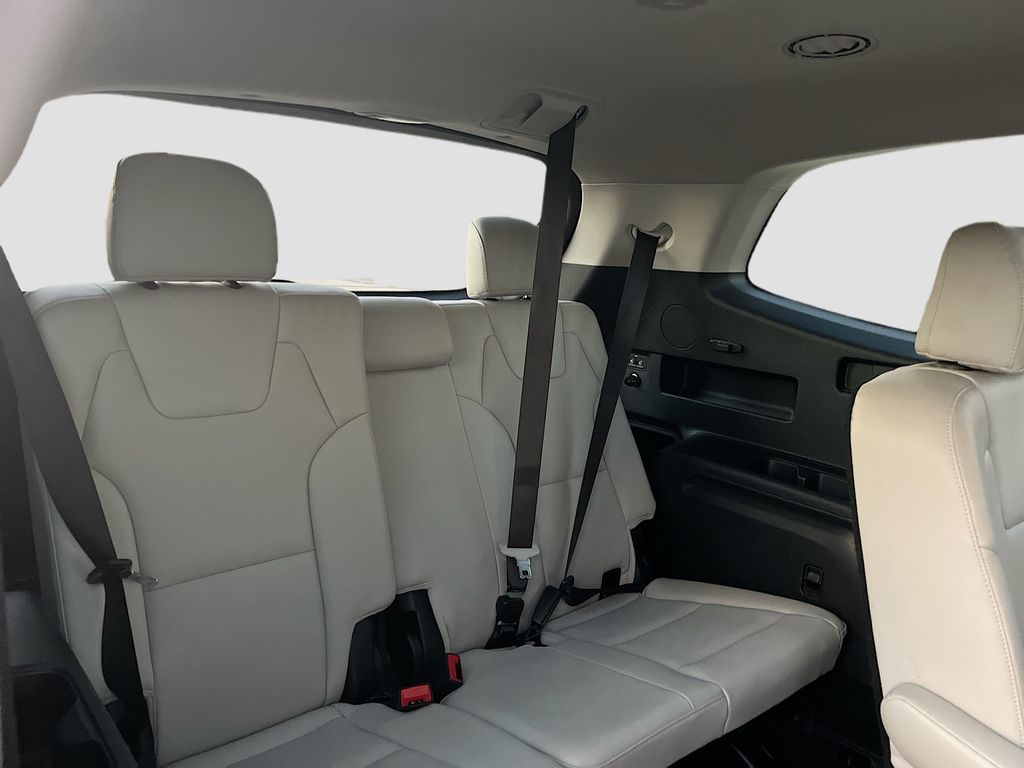 Used 2023 Black Kia EX image 29