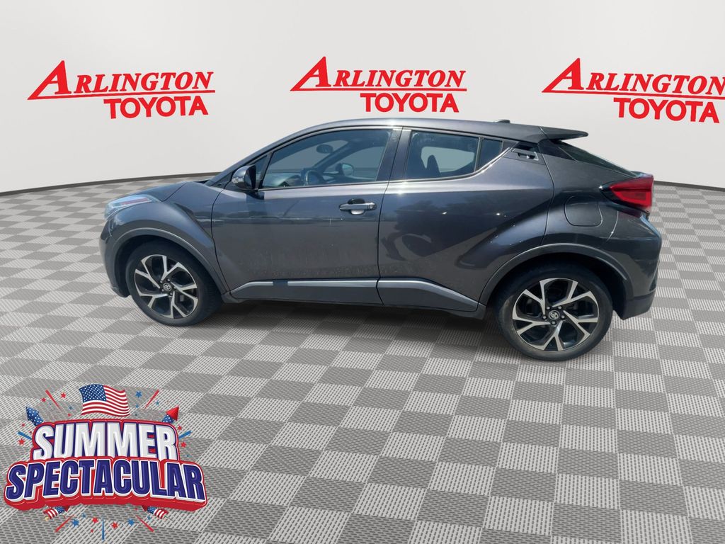 Used 2022 Toyota C-HR SUV