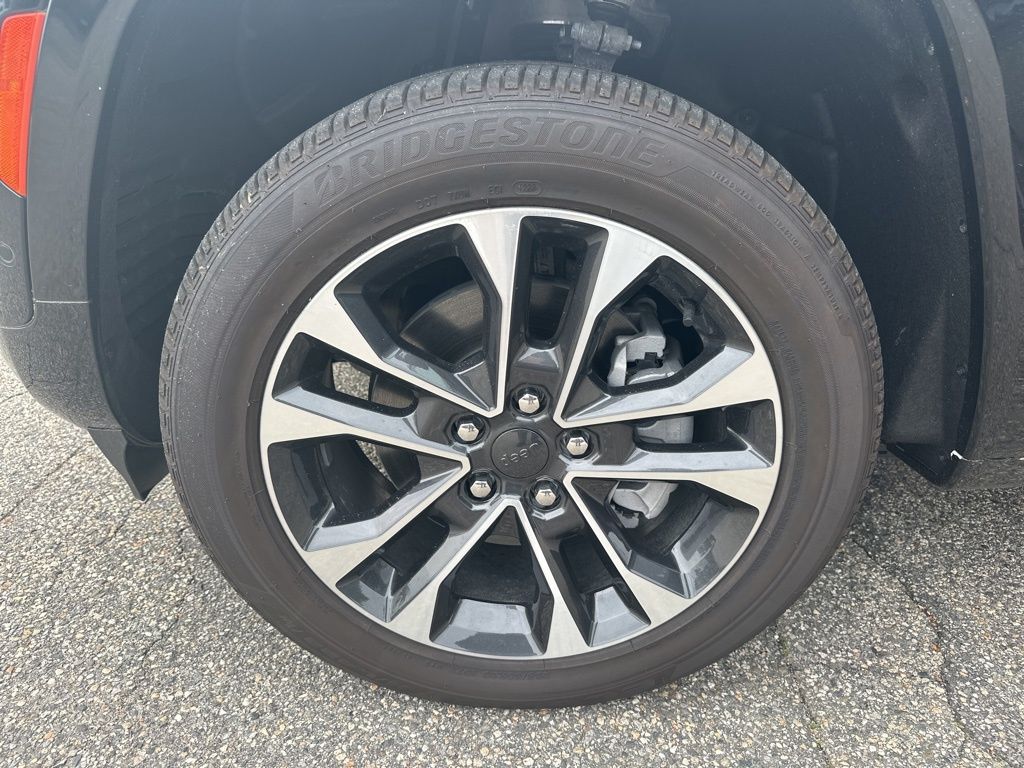 2023 Jeep Grand Cherokee Overland 4xe - Photo 36