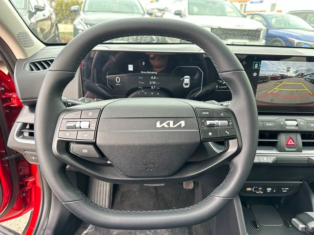2025 Kia K4 EX photo