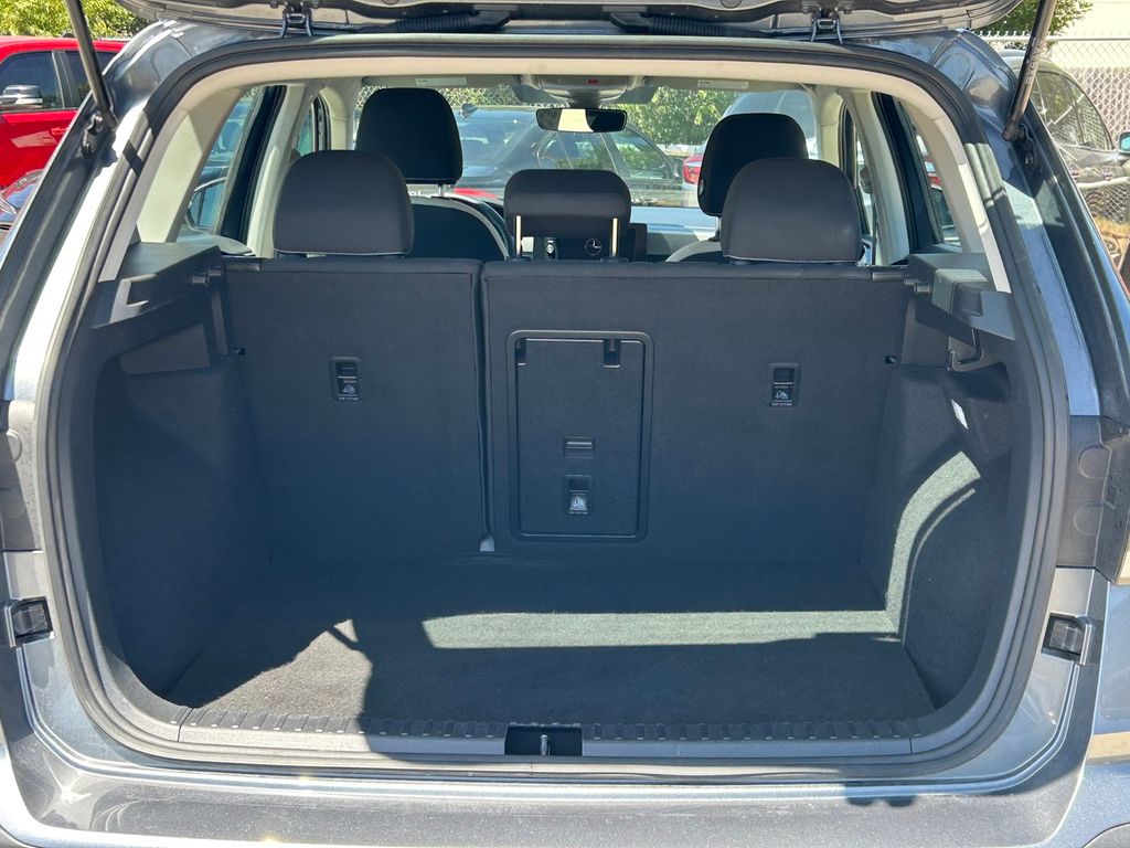 Used 2025 Volkswagen Taos SUV
