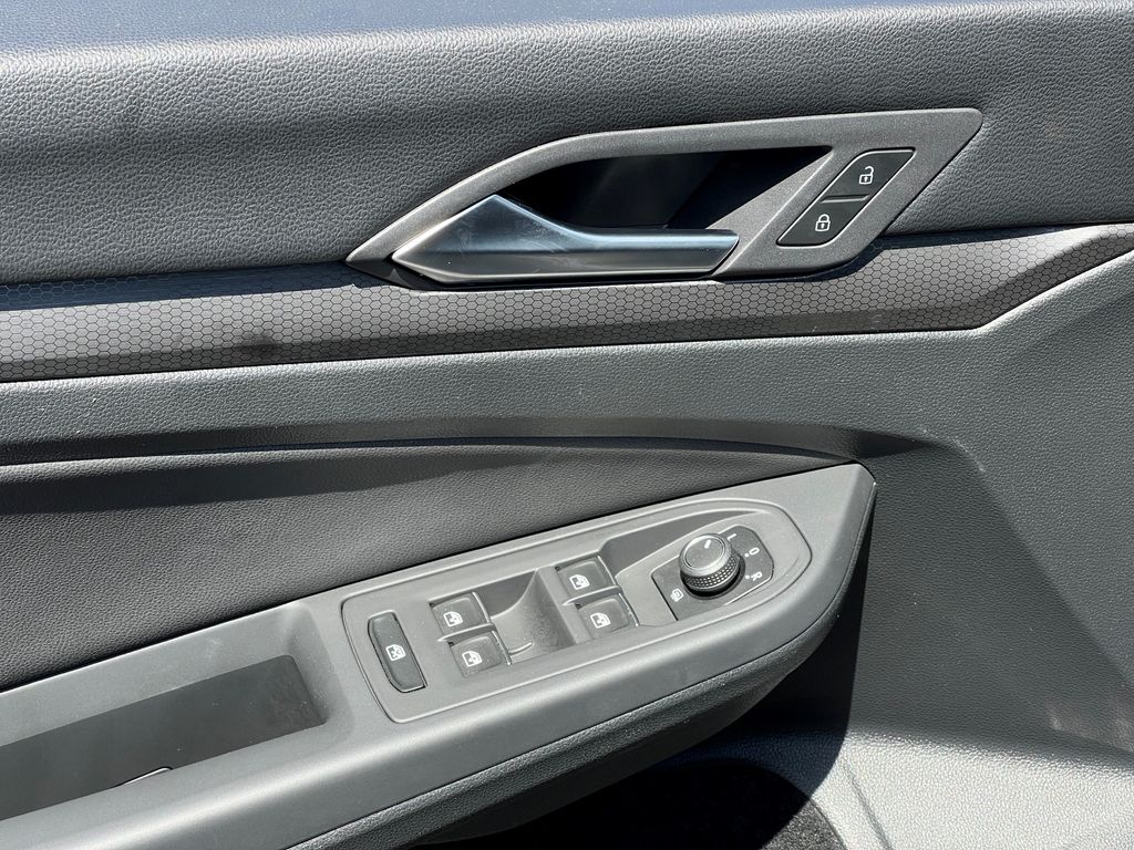 2022 Volkswagen Golf GTI 2.0T SE