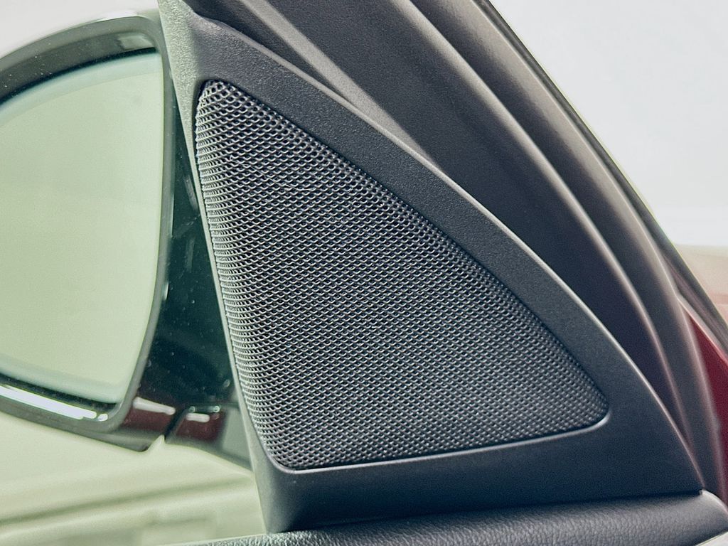 Thumbnail: 2023 BMW X4 - 19