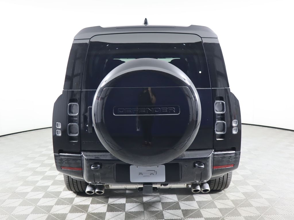 Thumbnail: 2025 Land Rover Defender - 6