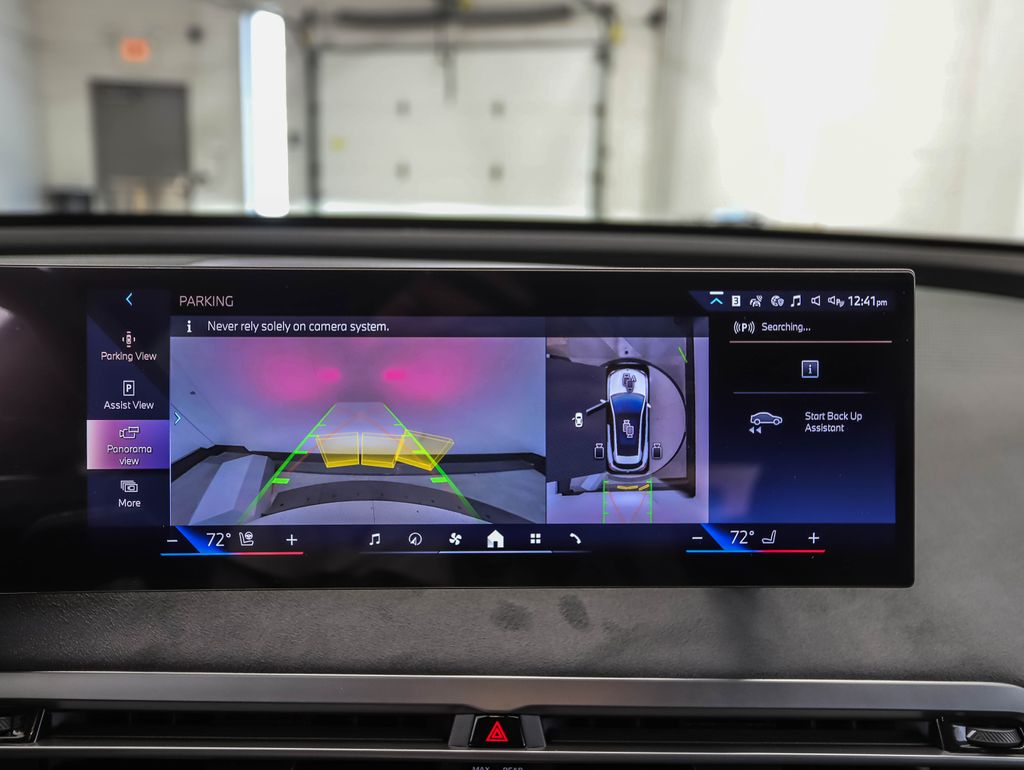 Thumbnail: 2026 BMW iX - 19