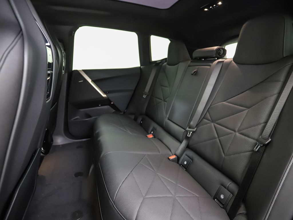 Thumbnail: 2026 BMW iX - 21