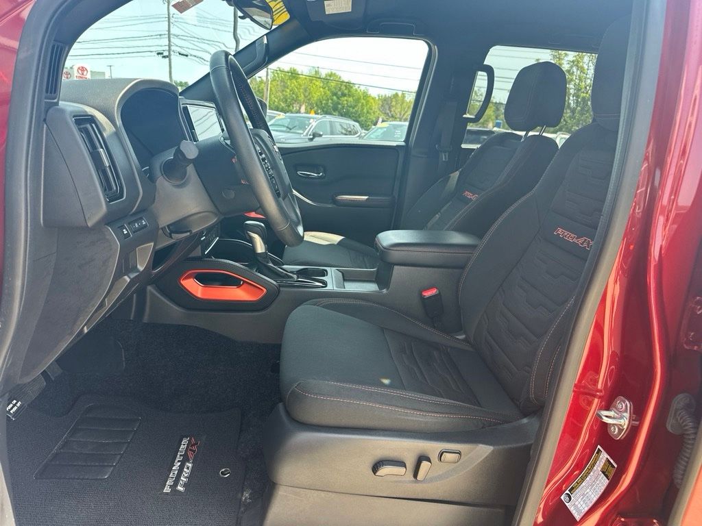 Used 2025 Nissan Frontier Truck