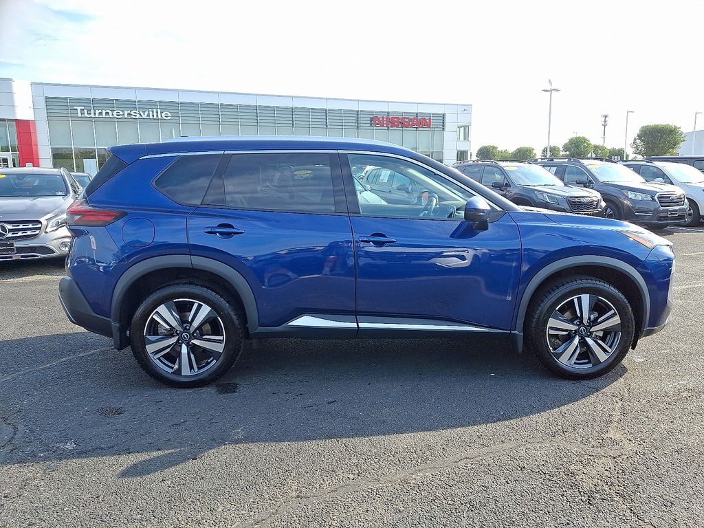 Thumbnail: 2022 Nissan Rogue - 7
