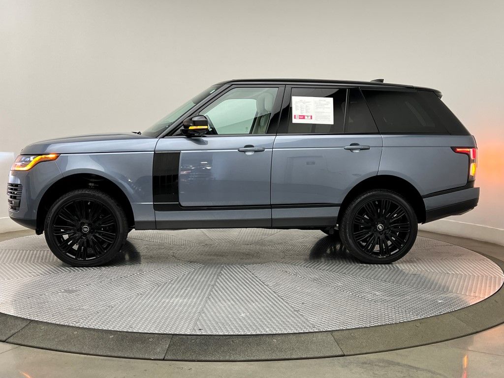 Thumbnail: 2021 Land Rover Range Rover - 3