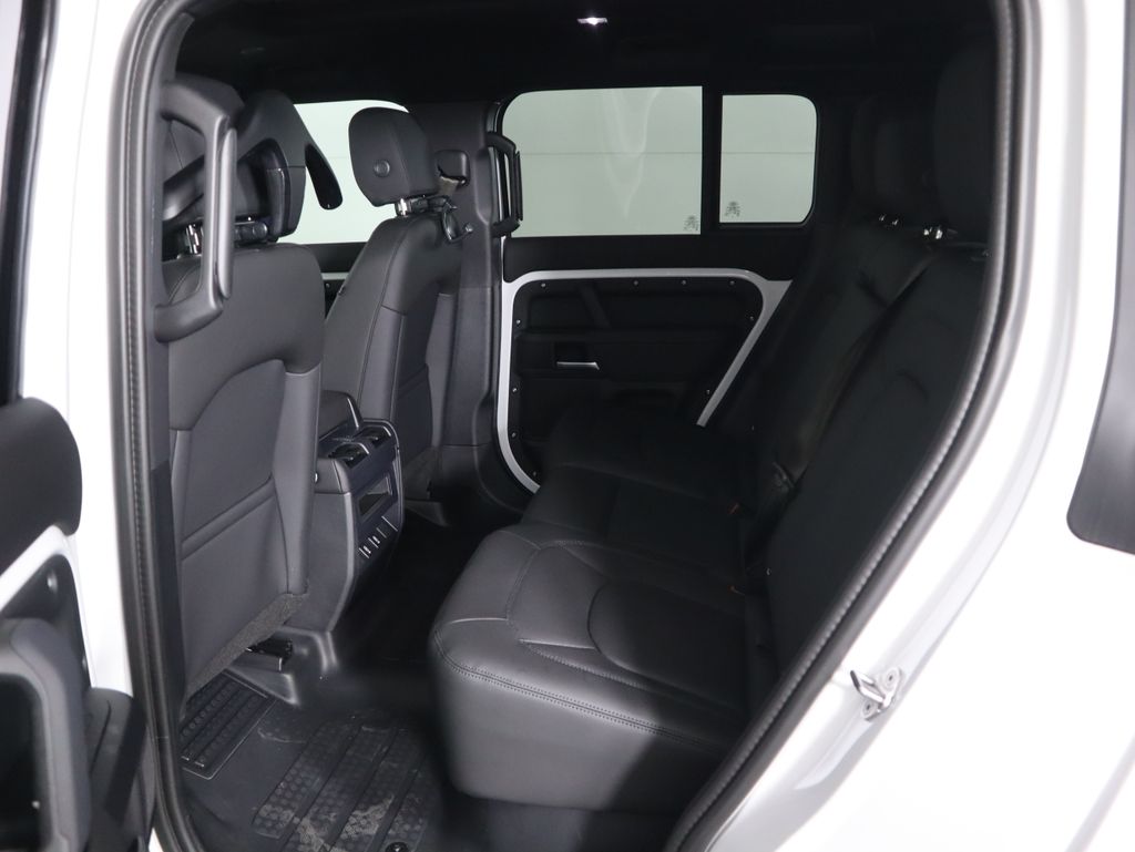 Thumbnail: 2026 Land Rover Defender - 22
