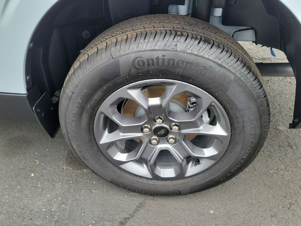 View vehicle photo 7